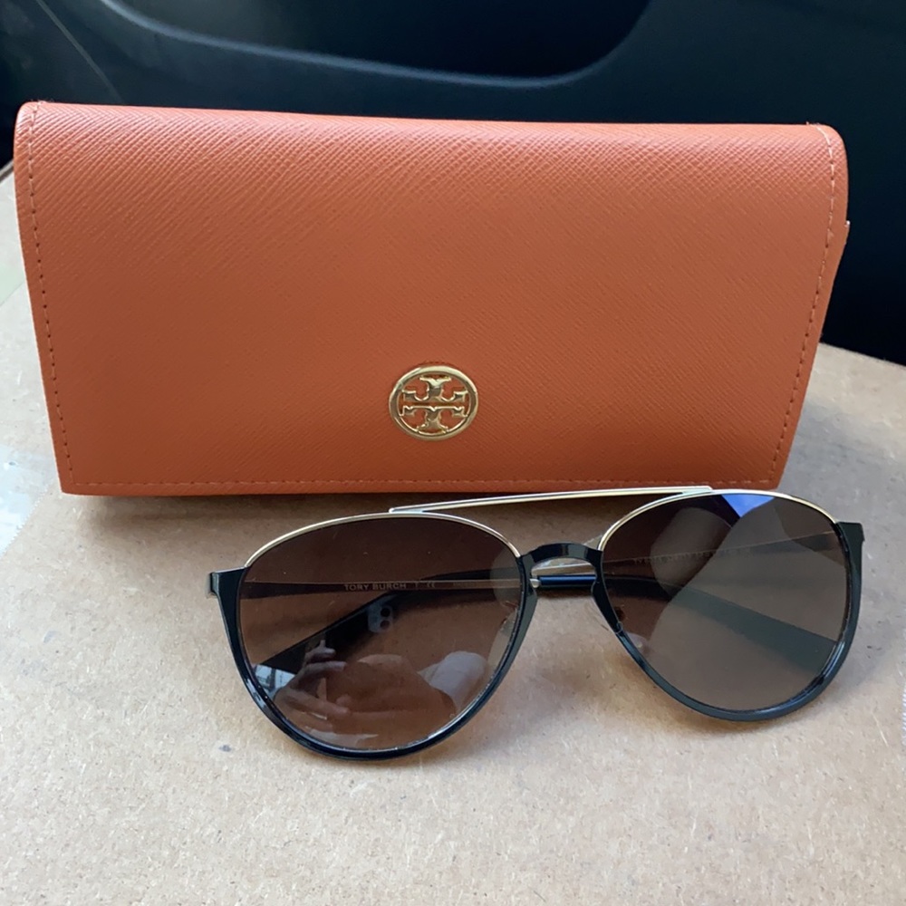 Tory Burch Sunglasses Aviator